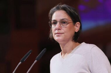 SPD-Vize verlangt zentrale Anlaufstelle für Familien