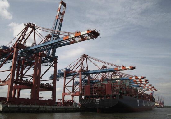 Stimmung in deutscher Exportindustrie etwas besser