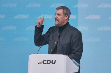 Söder will sofortige Verhandlungen mit Taliban über Abschiebungen