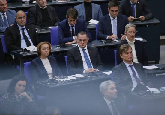 Forsa: Mehrheit für Abgrenzung der anderen Fraktionen zur AfD