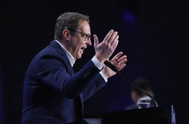 CSU will für Grenzkontrollen notfalls Europarecht ändern
