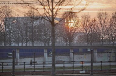 Regierung schließt rechtliche Schritte gegen Journalisten nicht aus