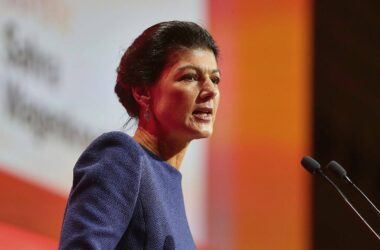 Wagenknecht gegen Lockerung der EU-Schuldenregeln für Verteidigung