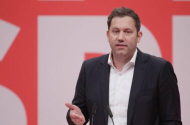 Klingbeil will 15 Euro Mindestlohn schnell umsetzen