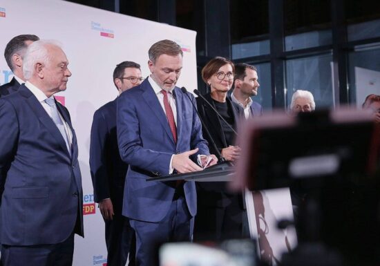 Umfrage: Mehrheit schreibt FDP ab