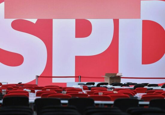 SPD-Präsidium will "Mitte-Garantie" beschließen
