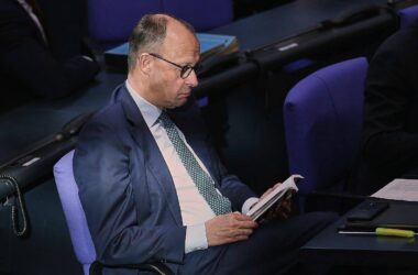 Merz trifft US-Vizepräsident auf Sicherheitskonferenz