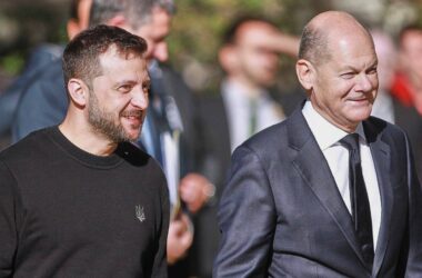 Scholz telefoniert mit Selenskyj