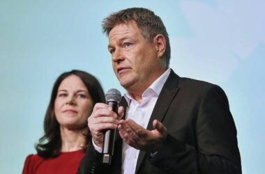 Kritik aus linkem Grünen-Flügel an Habecks Wahlkampf