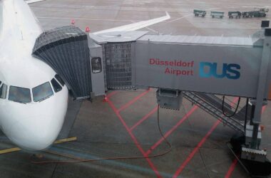 Verdi kündigt Streiks an Flughäfen Köln/Bonn und Düsseldorf an