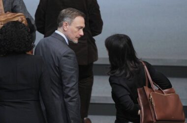 Lindner will von Baerbock weiter geduzt werden