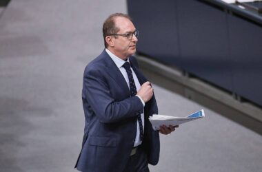 Dobrindt will Koalitionsausschuss zum "Korrektiv" machen