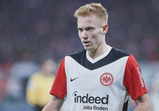 1. Bundesliga: Frankfurt schlägt Kiel trotz Elfmeter-Fehlschuss