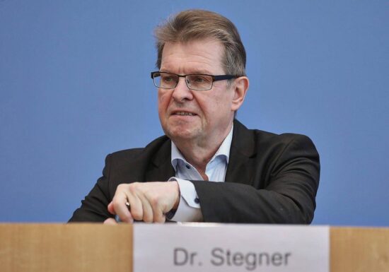 Stegner warnt Union vor Erpressung