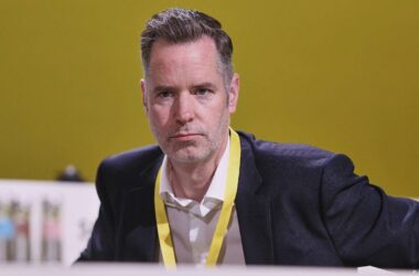 Dürr warnt vor weiterem Erstarken des Rechtspopulismus
