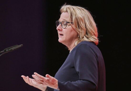 Schulze will noch elf Mitarbeiter auf B3-Stellen befördern