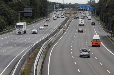 Studie: Klimaziel-Verschiebung würde 750 Milliarden Euro einsparen