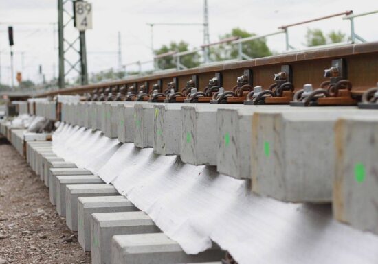 Deutsche Bahn muss für Riedbahn-Sanierung 15 Prozent mehr zahlen