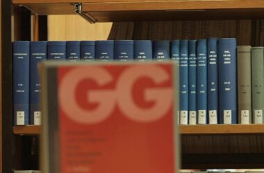 Ex-Verfassungsrichter übt scharfe Kritik an Schuldenbremsenreform