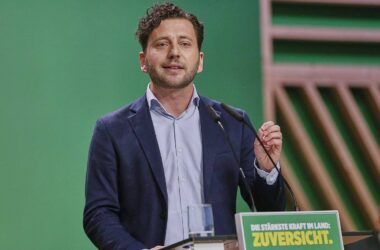 Banaszak verlangt von Linken Klarstellung zum Finanzpaket