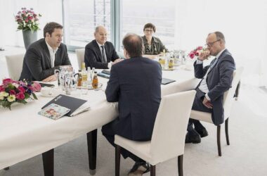 Scholz will sich bei Sondierungen weiter zurückhalten