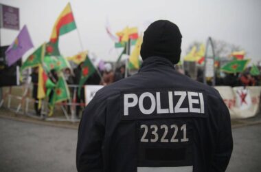 Grünen-Politikerin Aymaz begrüßt geplante PKK-Auflösung in Türkei