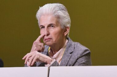 Strack-Zimmermann fürchtet Gas-Deals mit Russland nach Kriegsende