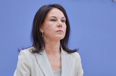 Baerbock verteidigt Last-Minute-Kandidatur für UN
