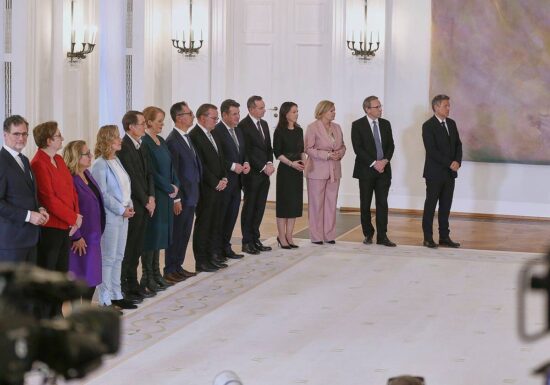 Regierung sieht keine Einschränkung durch geschäftsführenden Status