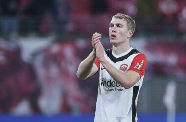 1. Bundesliga: Frankfurt schlägt Bochum nach Banner-Eklat