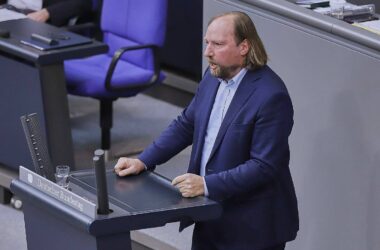 Hofreiter gegen Ukraine-Vereinbarung ohne Sicherheitsgarantie