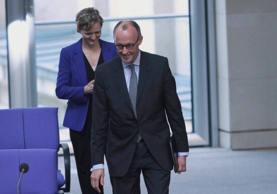 Brantner wirft Merz Untätigkeit vor