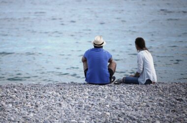 Ifo: Einkommen von Frauen sinken nach Heirat um 20 Prozent