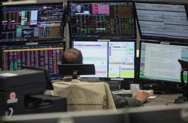 Dax legt nach Ifo-Daten deutlich zu
