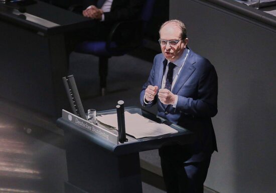 Dobrindt rechnet noch mit Sondervermögen-Zustimmung der Grünen