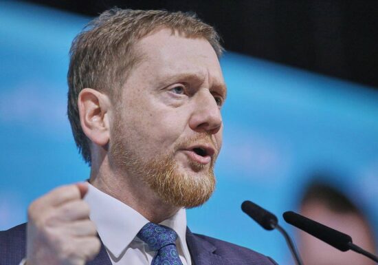 CDU-Außenpolitiker widersprechen Kretschmer bei Moskau-Sanktionen
