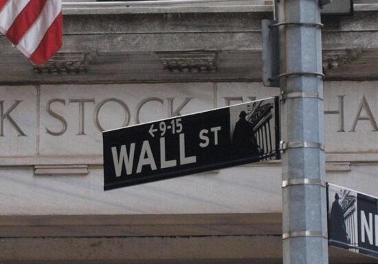 US-Börsen lassen nach - Trump kritisiert Zentralbank