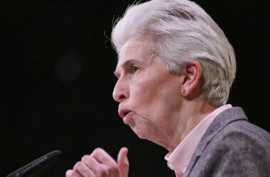 Strack-Zimmermann: Trump und Putin könnten "ganz Europa aufteilen"