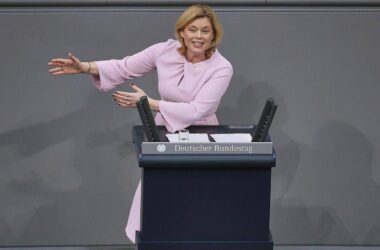 Bericht: Klöckner soll Bundestagspräsidentin werden