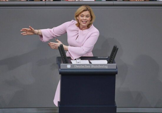 Bericht: Klöckner soll Bundestagspräsidentin werden
