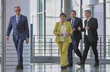 Esken verteidigt geplante Milliarden-Schulden