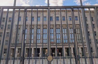 SPD-Haushälter wollen Einstellungsstopp bei Ministerien