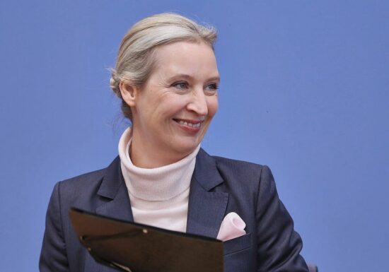 EVP-Chef: Weidel verkauft deutsche Interessen an die USA