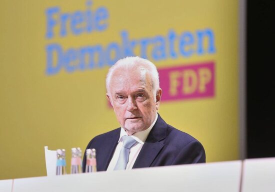 Kubicki kritisiert Geheimhaltung von BND-Einschätzung zu Corona