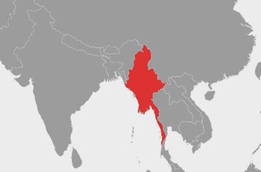 Starkes Erdbeben in Myanmar