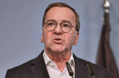 Ex-Wehrbeauftragte werben für weitere Pistorius-Amtszeit