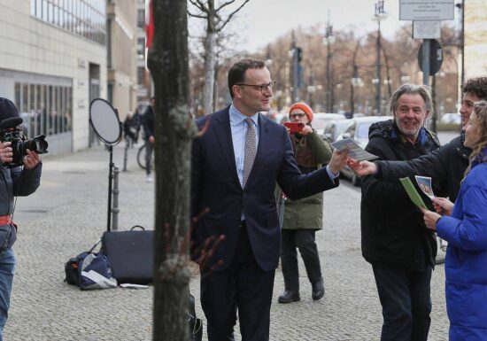 Spahn: "Keine Kenntnisse" über BND-Einschätzung zu Corona-Pandemie