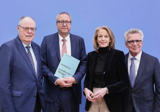 Staatsreform-Bündnis drängt auf schnellere Digitalisierung