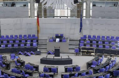 DM-Chef für längere Legislatur und begrenzte Mandate