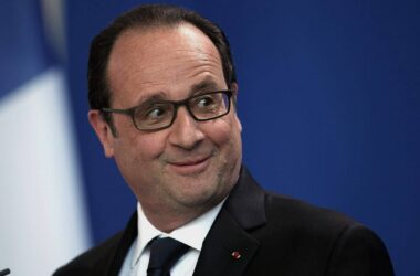 Hollande: Auch deutsche Soldaten an Ukraine-Einsatz beteiligen